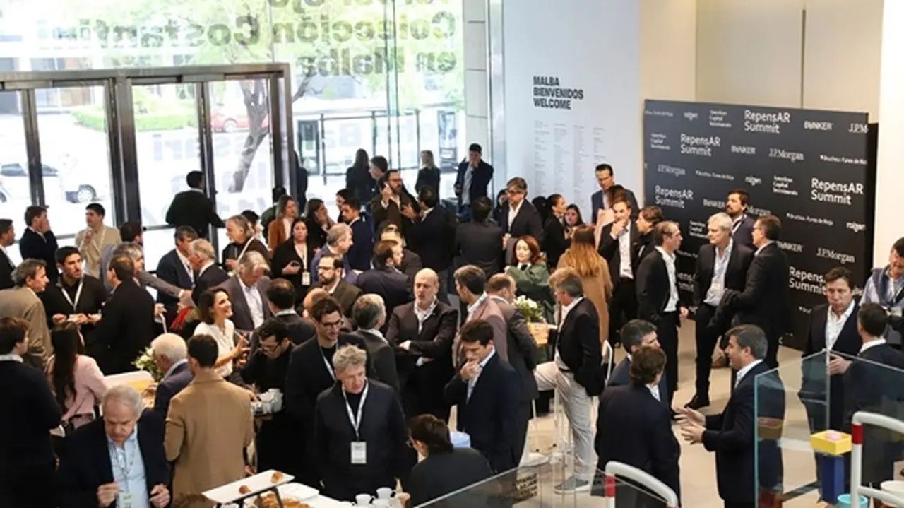 Los "dueños" del dinero analizan la Argentina post electoral y el futuro de las inversiones