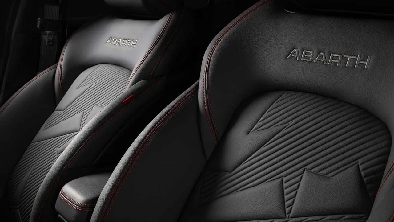 Así son los tapizados del Fastback Abarth