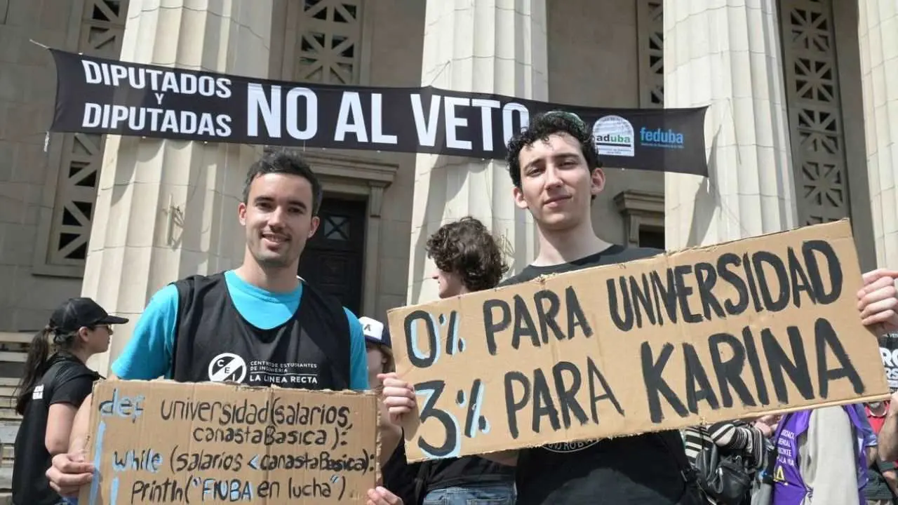 Arrancó la Marcha Federal Universitaria: reclaman fondos y hay cortes frente al Congreso