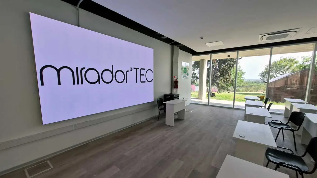 MiradorTEC se encuentra en una zona privilegiada de Paraná.