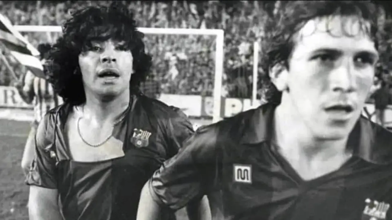 Subastan camisetas únicas y objetos personales de Diego Maradona: cuándo y cómo participar