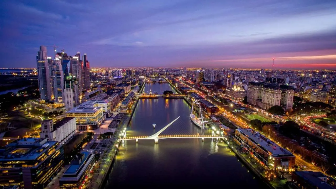 Puerto Madero, uno de los grandes atractivos de CABA.