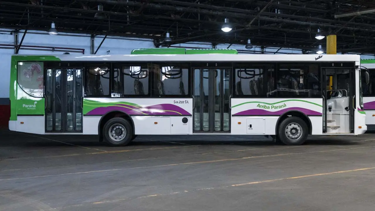 Impacto en el transporte: estas líneas de colectivos dejan de circular de noche