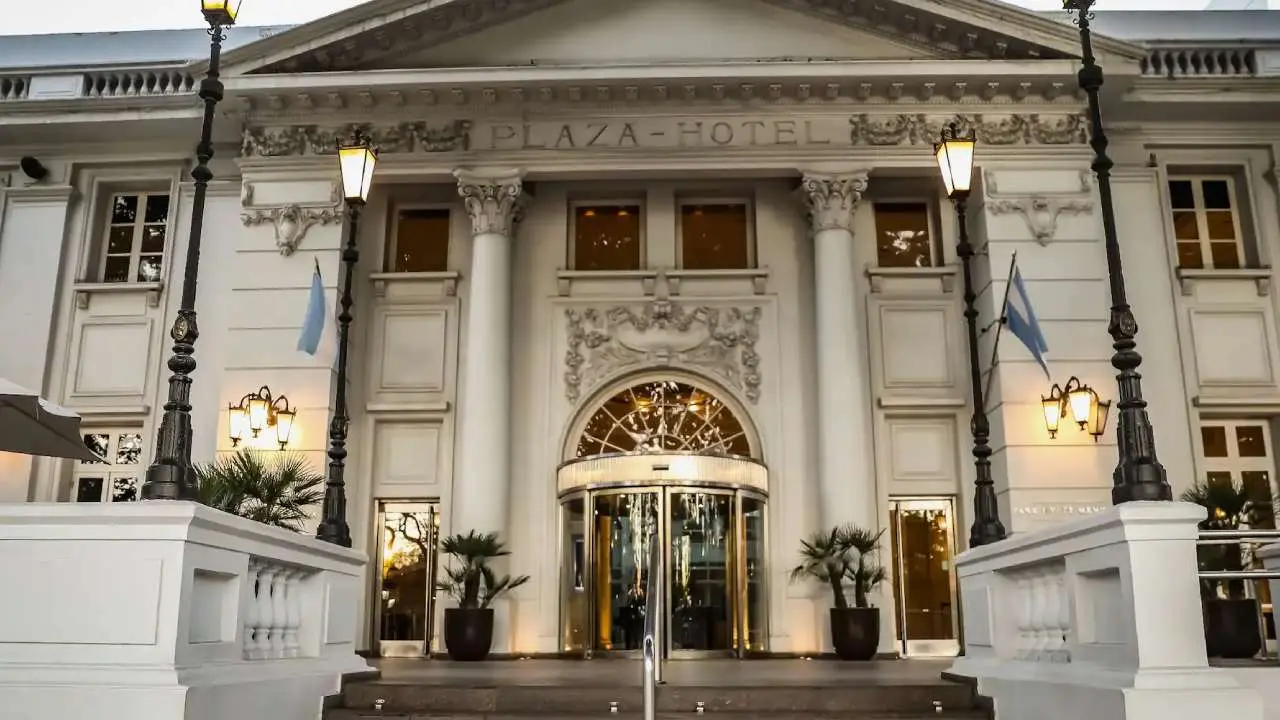 Con y sin formación: hotel de lujo busca empleados en una provincia que no para de crecer