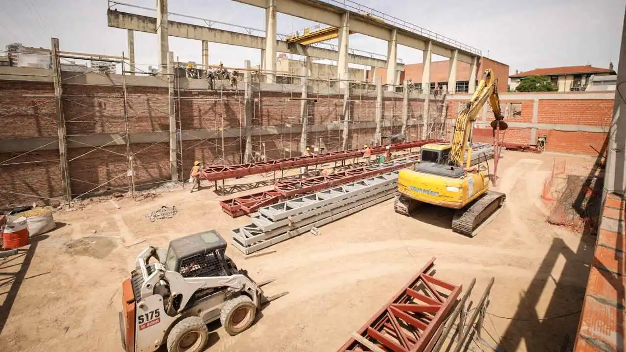 Avanzan las obras para el nuevo Polideportivo de la Ciudad en Chacarita