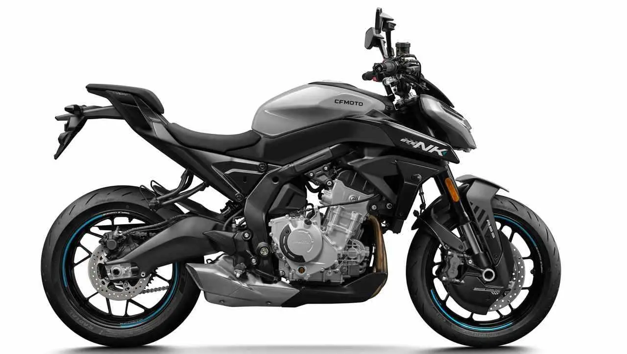 La CFmoto NK es la más práctica para el día a día.