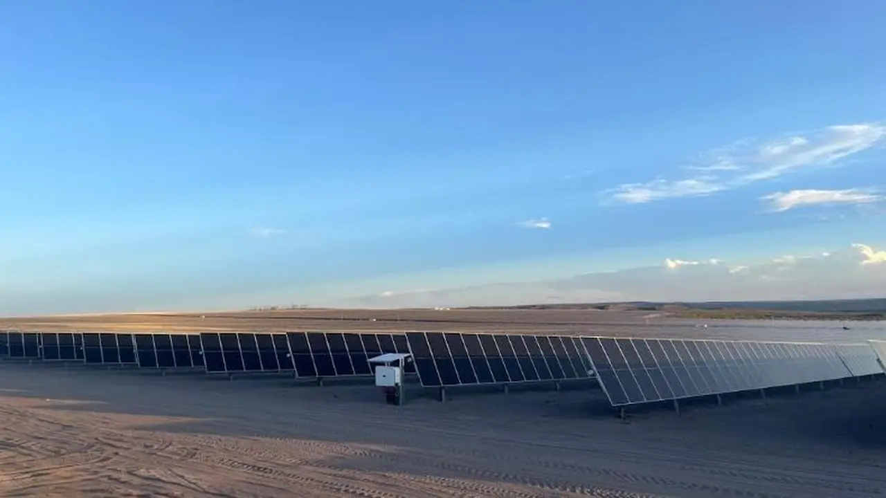 El Parque Solar San Rafael tiene 400.000 paneles