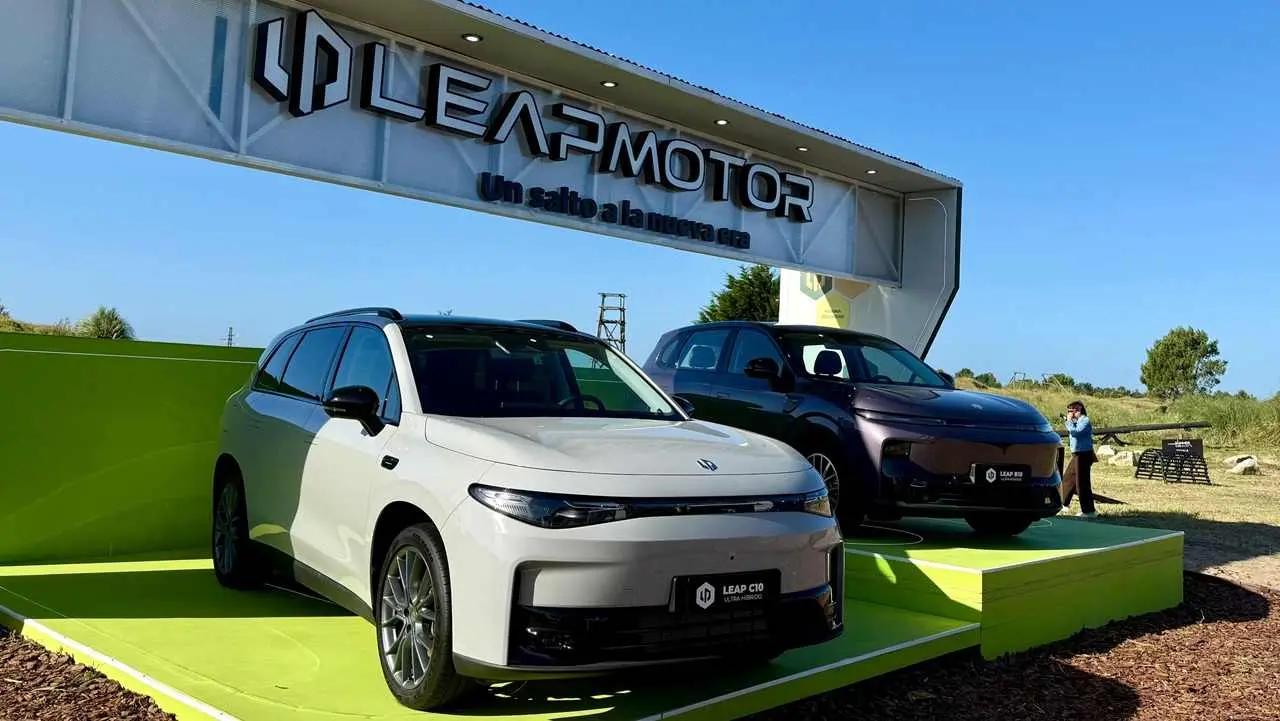 La marca china Leapmotors anticipó los autos SUV que venderá en Argentina y confirmó que fabricará en Brasil