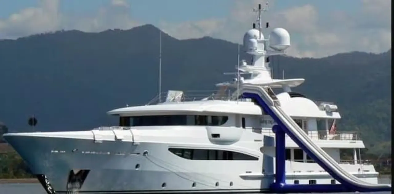 El yate pertenecería a Maduro