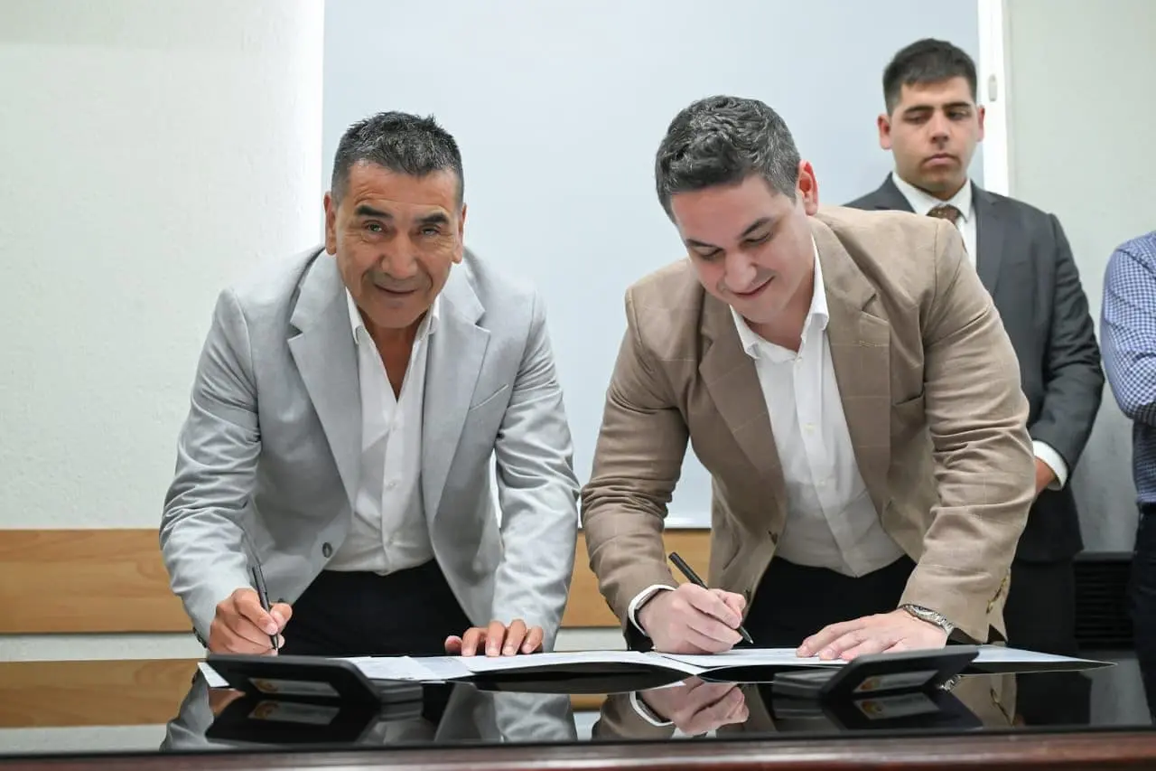 La ampliación del Parque Solar se concretará tras la firma del gobierno de Neuquén con Kaizen.