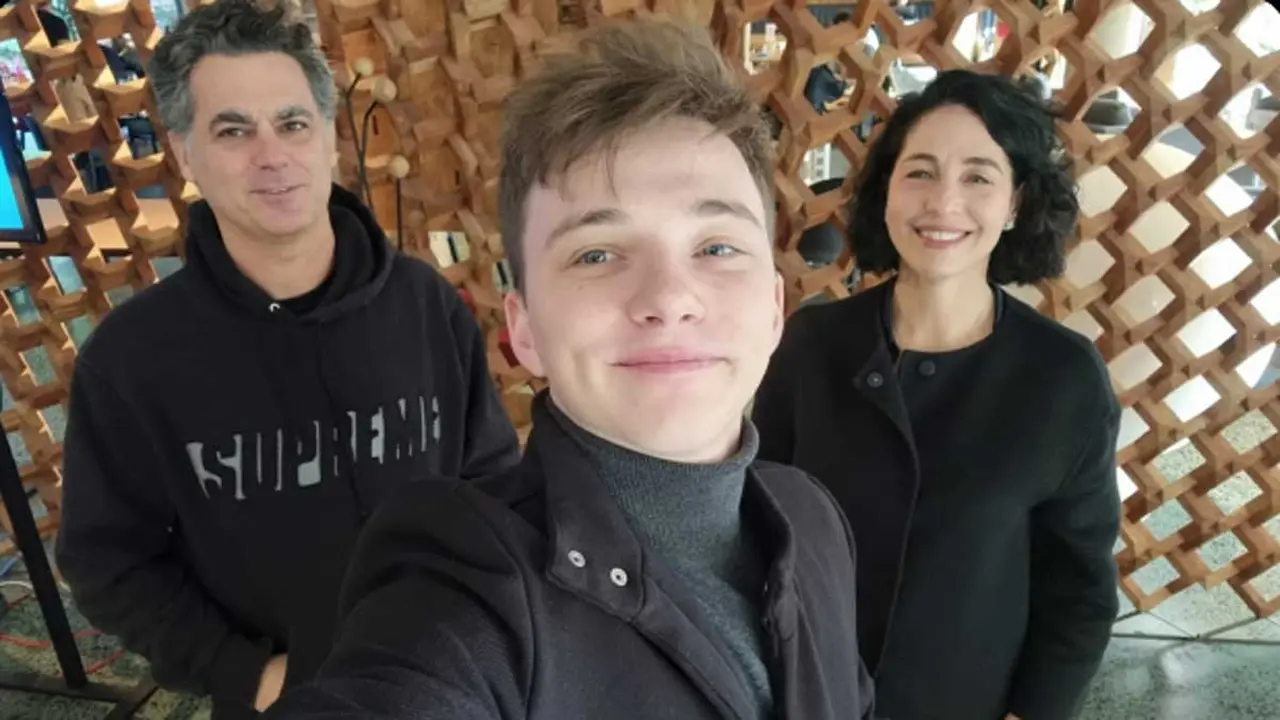 De izq. a der.: Sergio Cantarovici, Mateo Salvatto y Laura Muchnik.