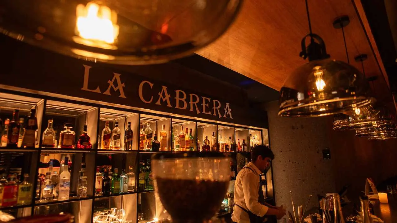 el restaurante se transformó en una parada obligada para celebridades, empresarios, turistas y amant