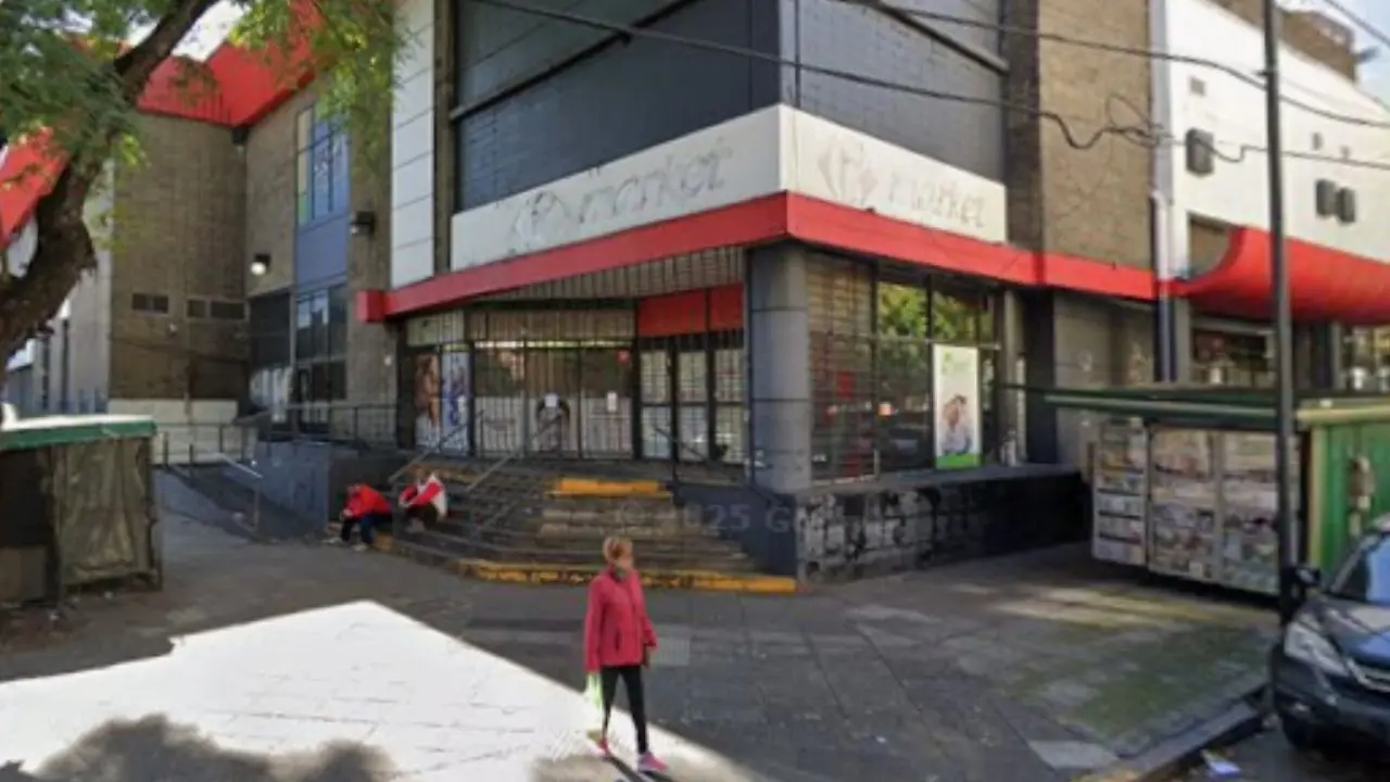 La esquina de Elcano y Martínez, donde hasta hace unos años funcionaba un Carrefour
