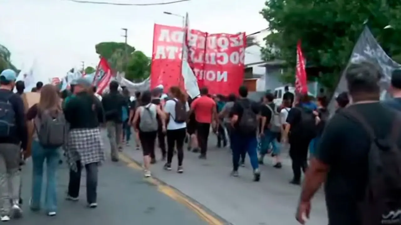 Conflicto de Fate: gremialistas cortaron la Panamericana y hay tensión con Gendarmería