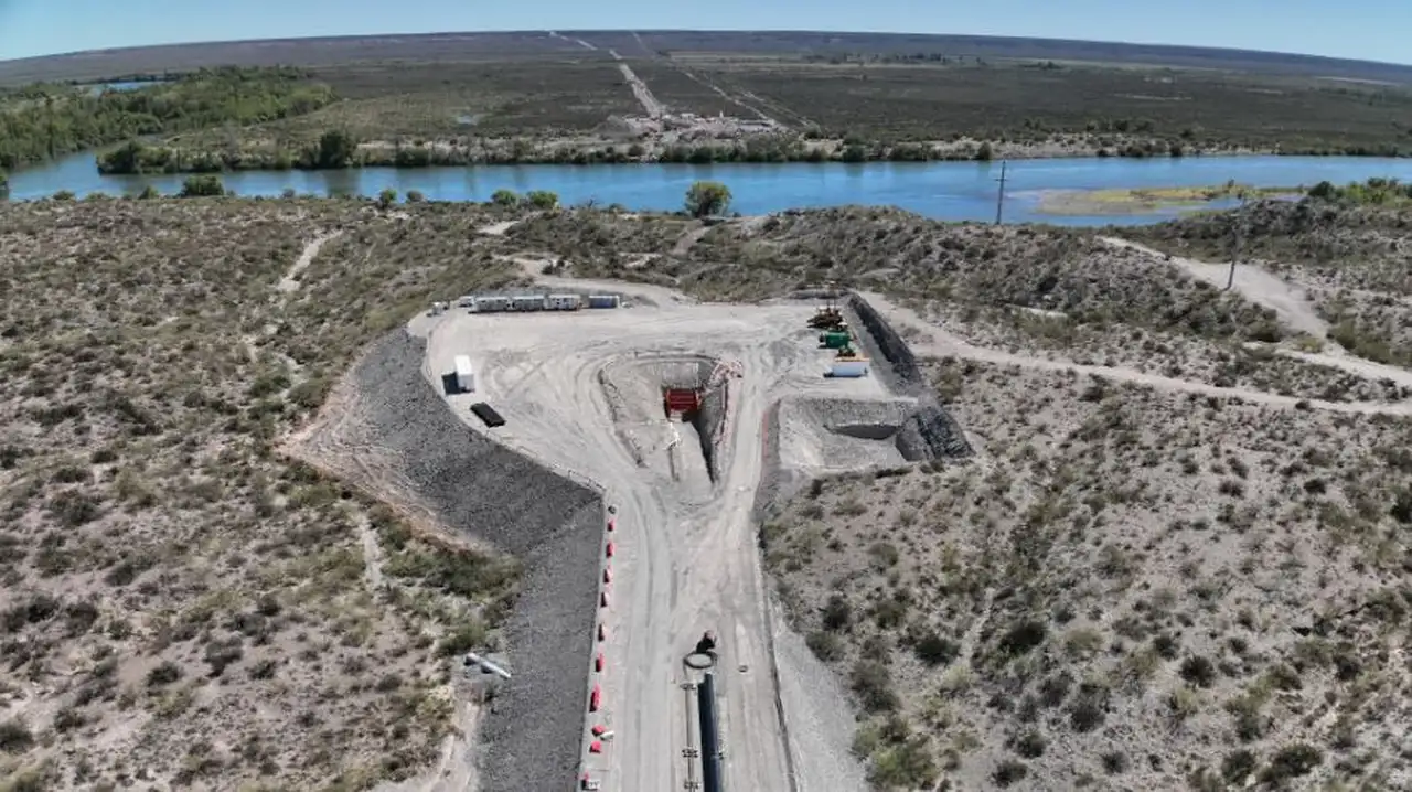 VMOS cruce Río Negro