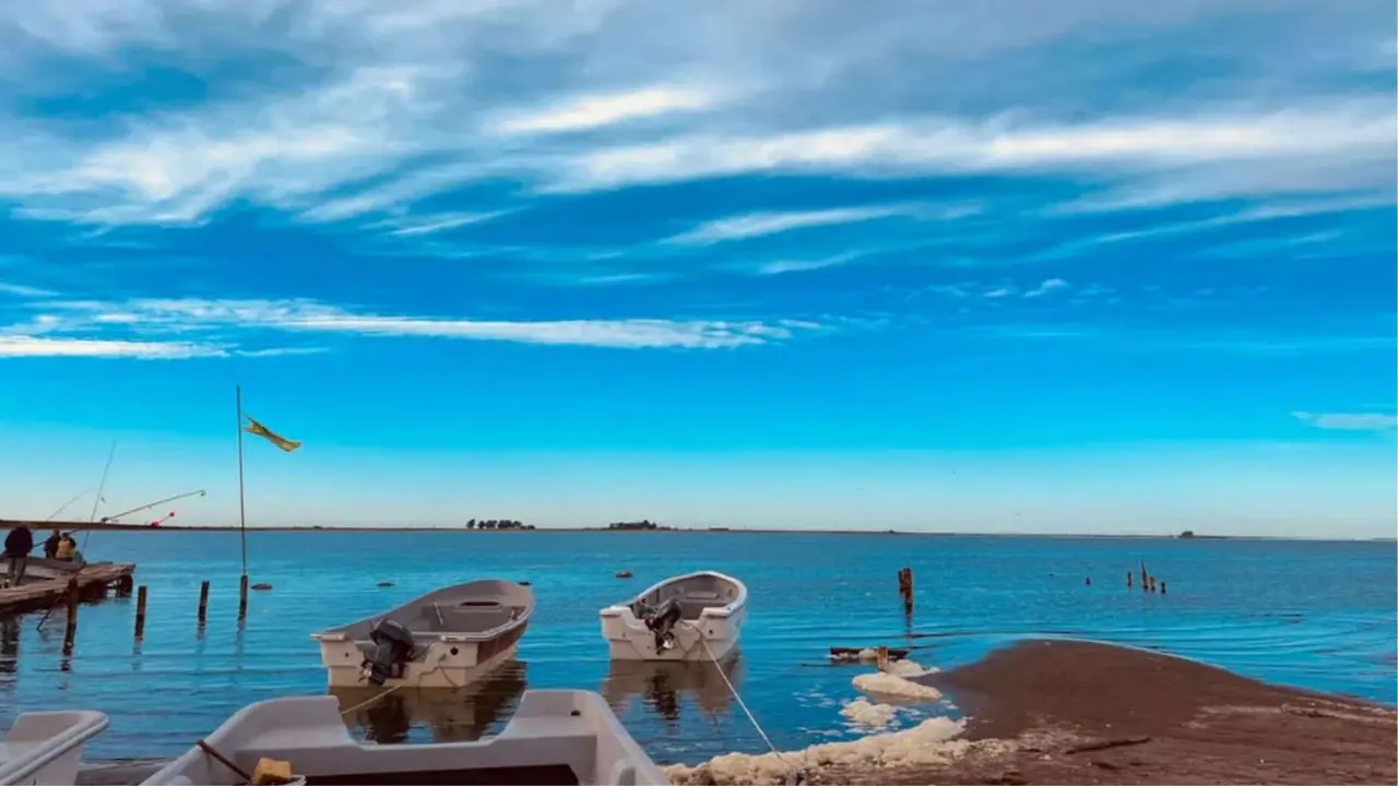 LAGUNA HINOJO