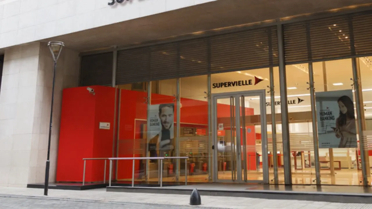 Banco Supervielle avanza con plan de achique y gremio se declaró en alerta por los puestos de trabajo