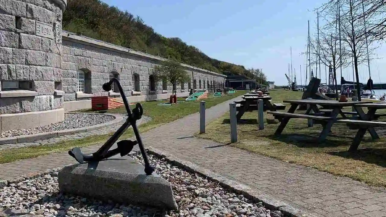 La isla Flakfortet, en Dinamarca, se vende por uno
