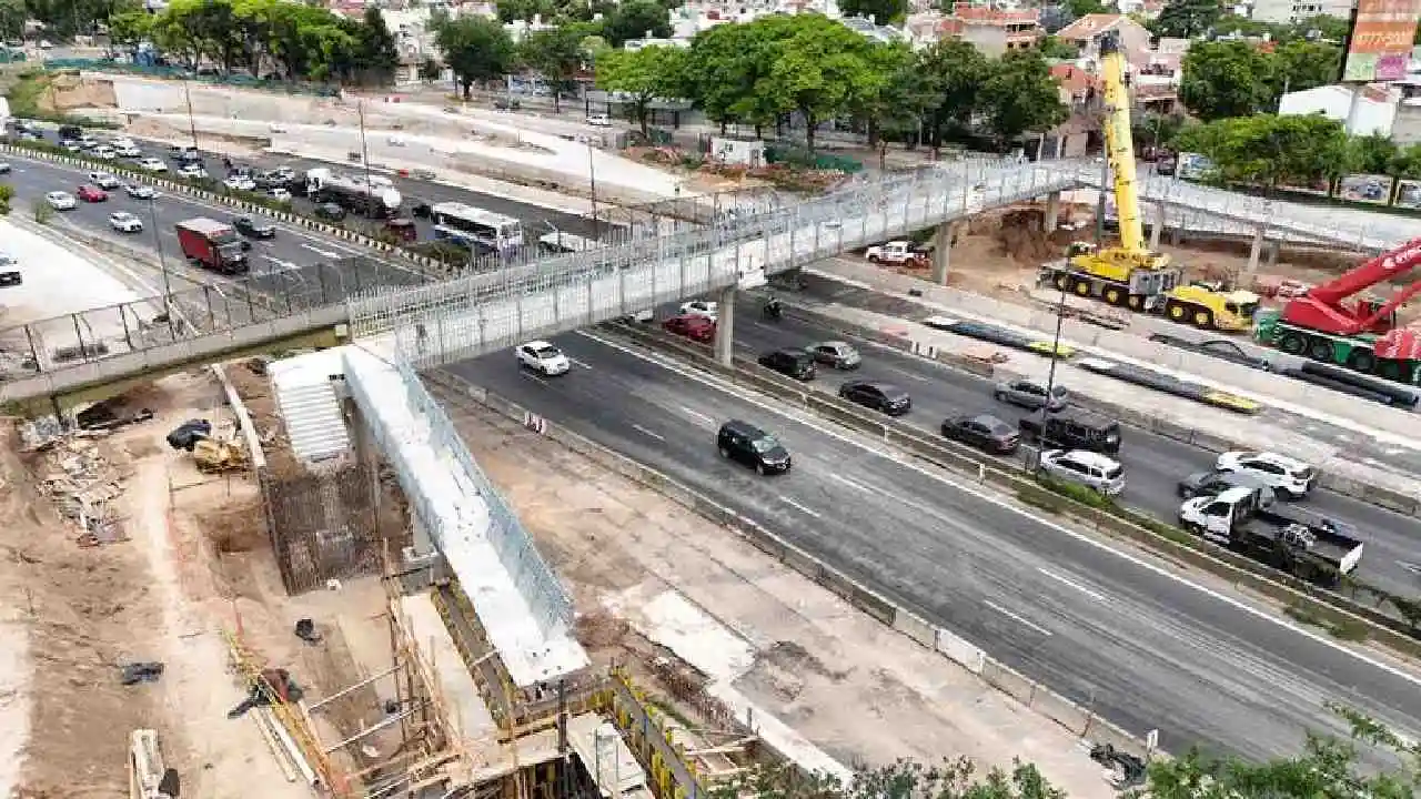 El Gobierno porteño inauguró el nuevo puente sobre la Autopista Dellepiane