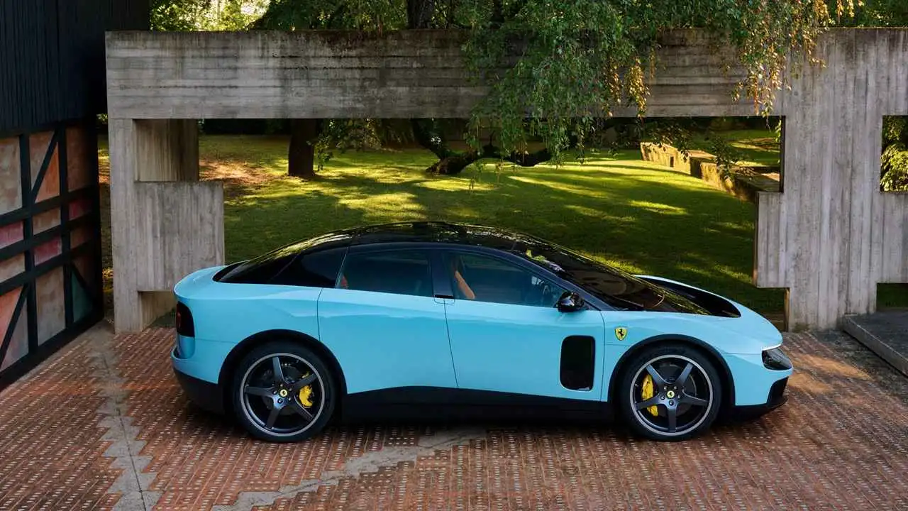 El nuevo Ferrari rompe por completo con el ADN de la marca.