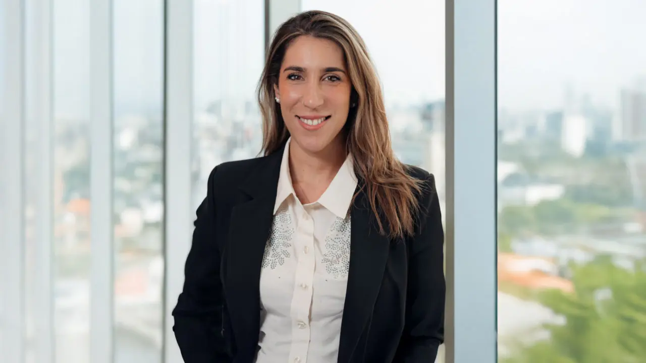 El modelo de negocio de Auroria es B2B: las escuelas pagan una licencia por alumno