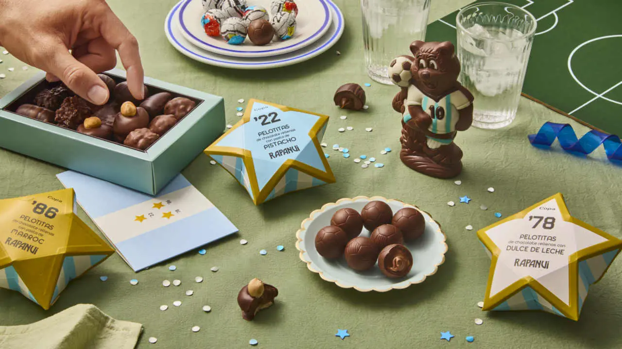 Rapanui propone una colección de chocolates mundialistas para regalar y compartir en familia