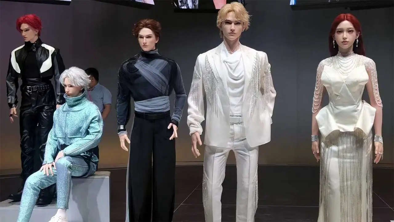 VIDEO |  ¡Chau soledad! En China venden un robot hiperrealista que te promete lealtad absoluta