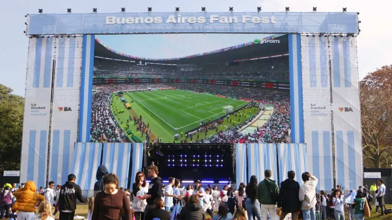 El Fan Fest de Plaza Seeber en Palermo volverá a transmitir en pantalla gigante a la Selección Argen