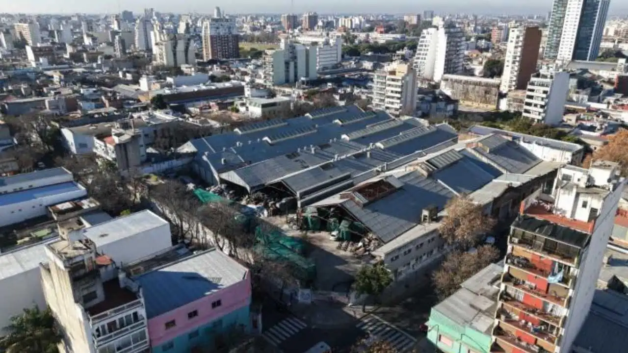 El histórico predio ferroviario del barrio de San Cristobal será transformado en una plaza
