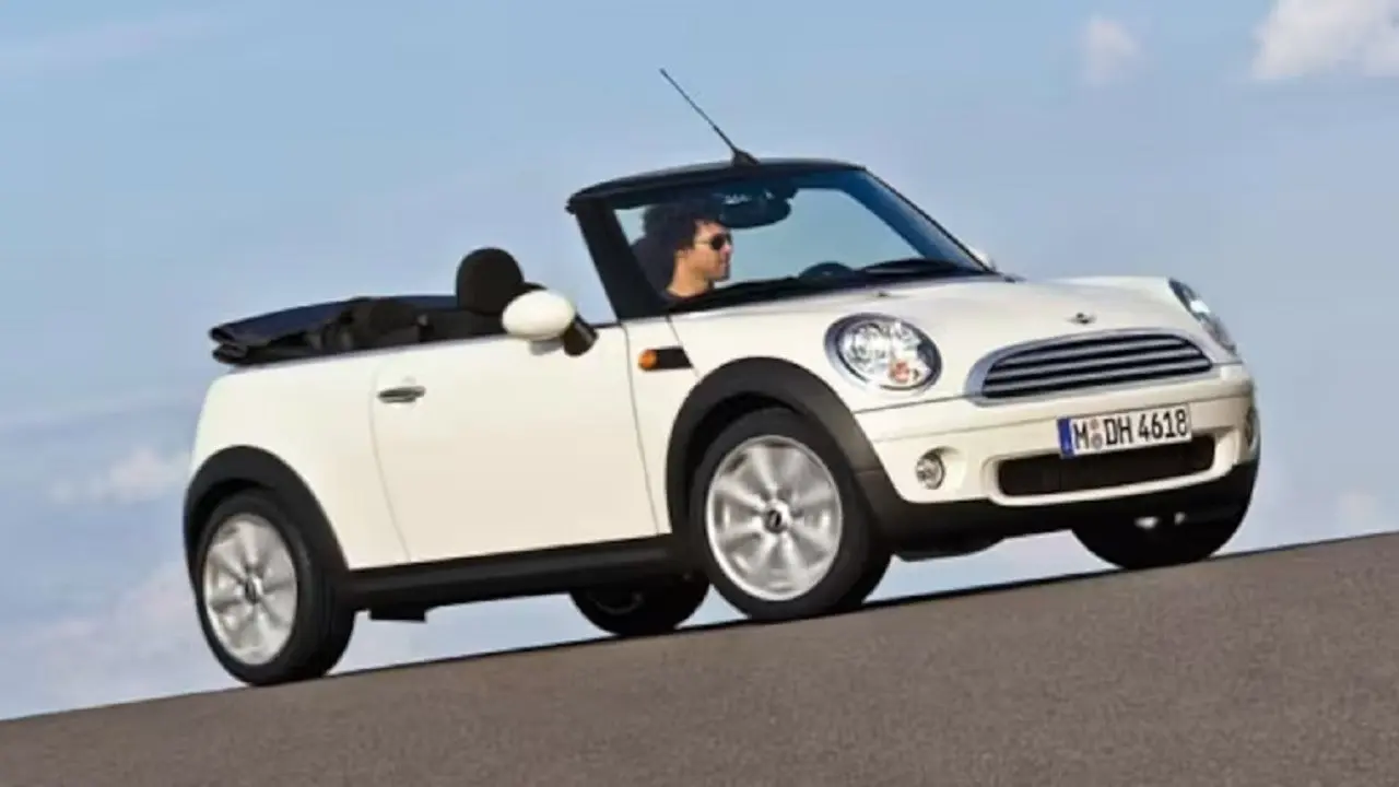 El Mini Cabrio confirma que Messi no busca lo extravagante sino lo cómodo y estiloso.