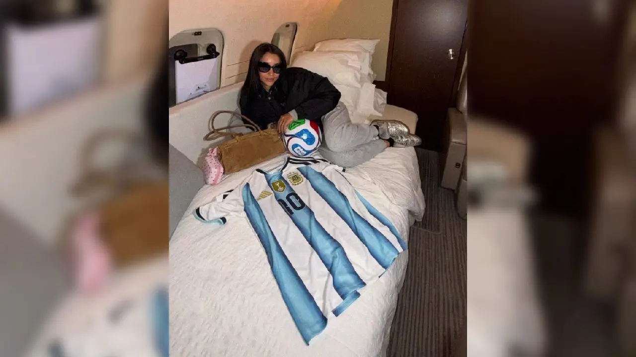 María Becerra, rumbo a Nueva Jersey para cantar el himno argentino en la final del Mundial