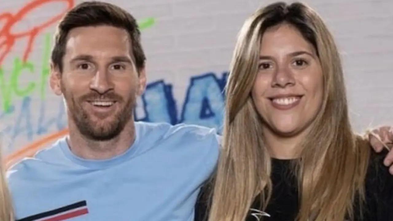Messi con María Sol, su hermana menor