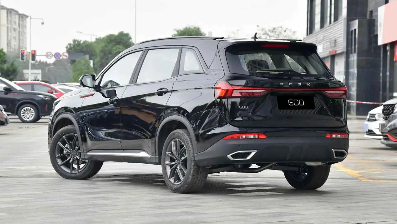 DFSK Glory 600, SUV de origen chino. Imagen de archivo.