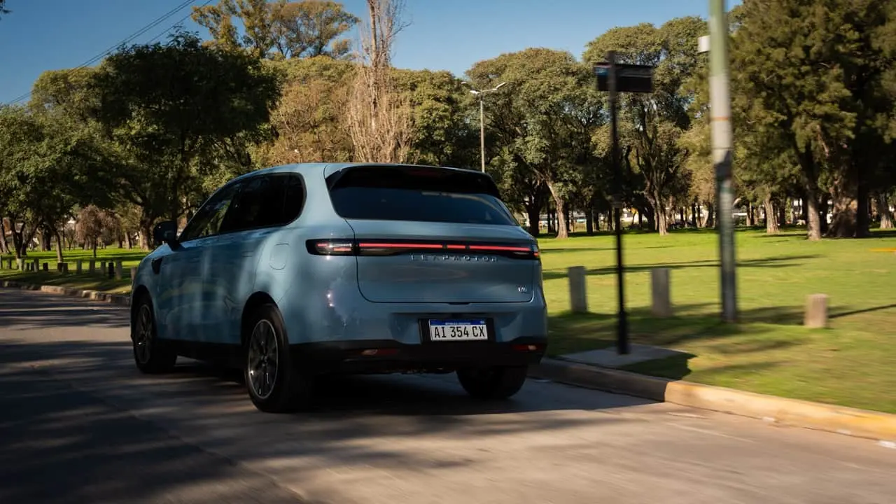 El modelo B10 se puede conseguir en Argentina por un precio de