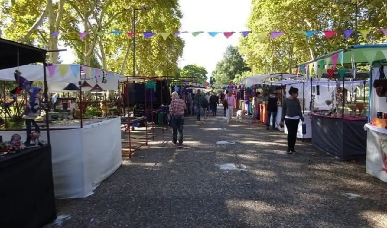 Feria gratis en Villa Urquiza: gastronomía del mundo y diseño