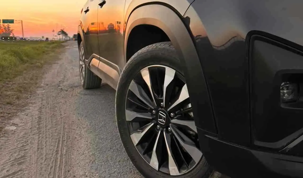 honda Wr-v de perfil. foto ipro.