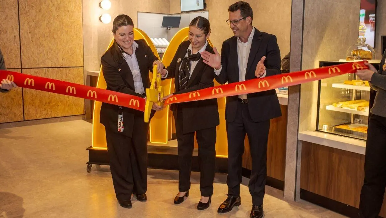 McDonald’s inauguró su séptimo restaurante en Mar del Plata y generó 70 puestos de trabajo