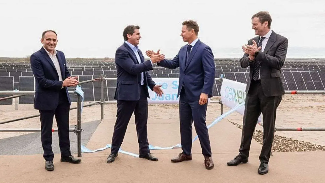 Genneia inauguró un nuevo parque solar en San Juan con una inversión público-privada