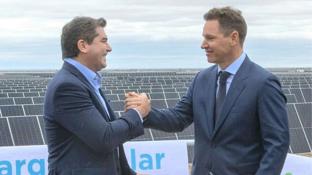 Genneia inauguró un nuevo parque solar en San Juan con una inversión público-privada
