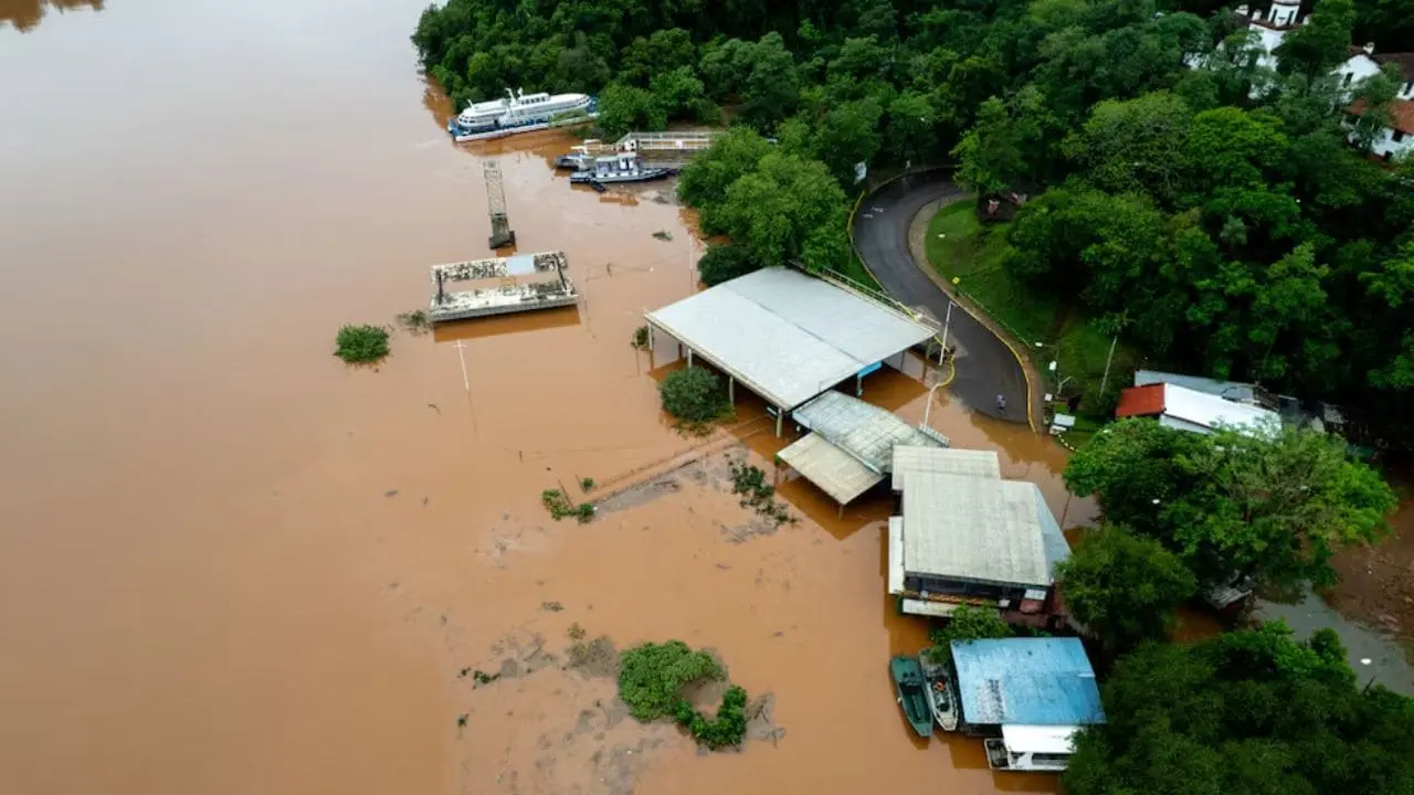 Emergencia hídrica en Misiones dejó 19 evacuados y siete pasos fronterizos cerrados