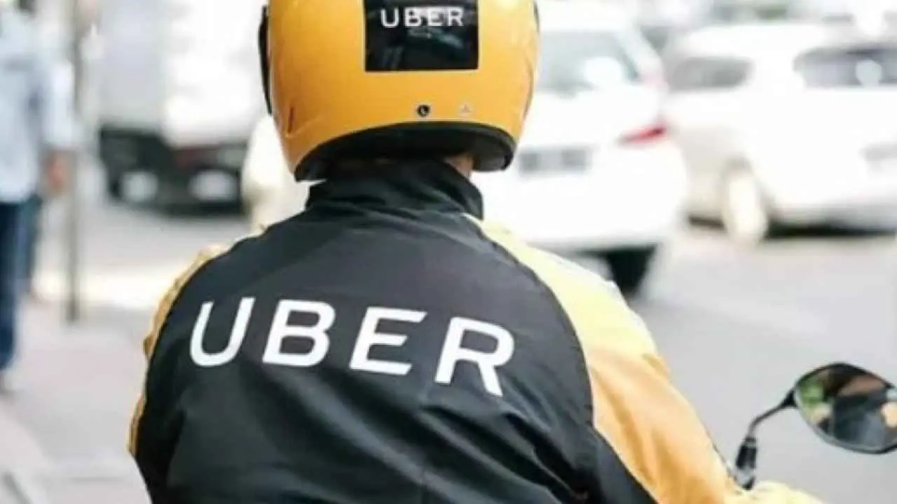 UBER MOTO