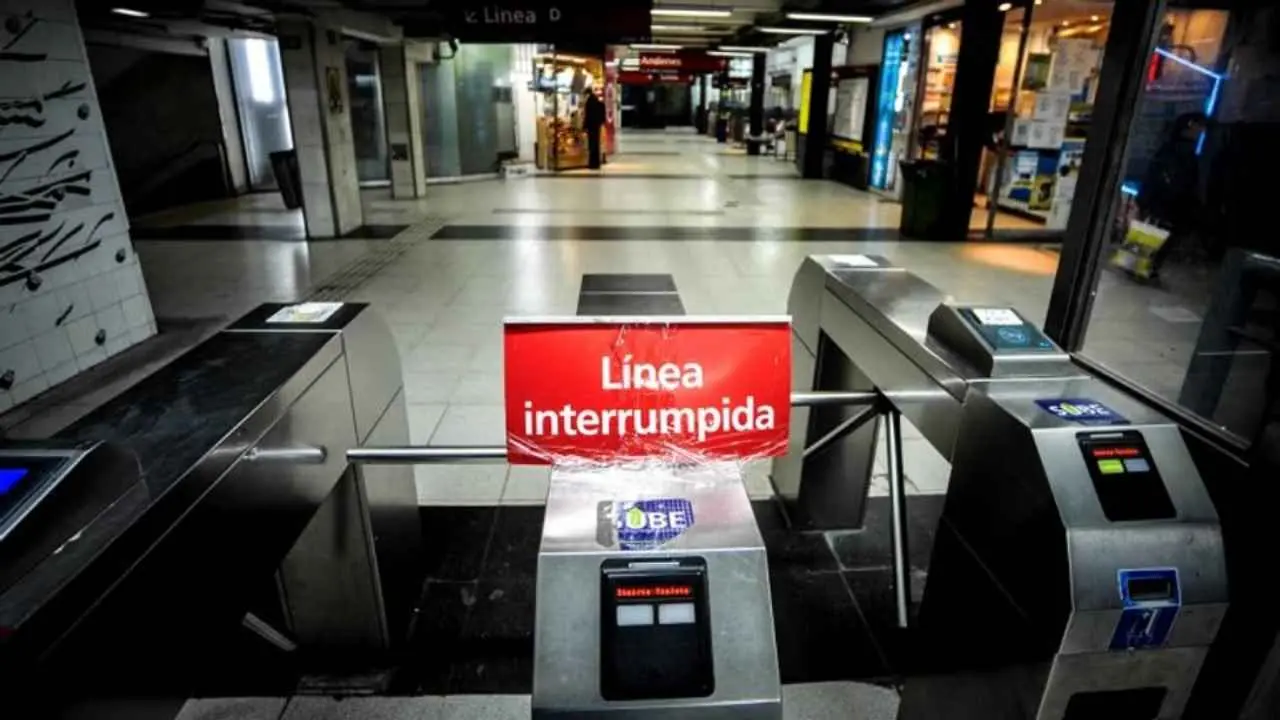 La Ciudad exige un servicio mínimo del 50% de subte tras el paro de los metrodelegados