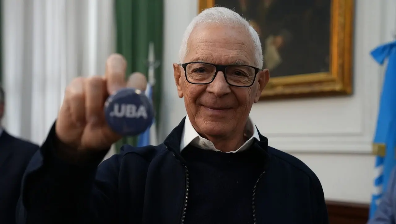 Eduardo Costantini, distinguido por la UBA
