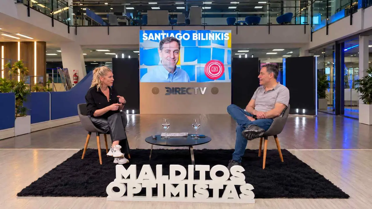 Melina Fleiderman entrevista a Santiago Bilinkis en el ciclo Malditos Optimistas.