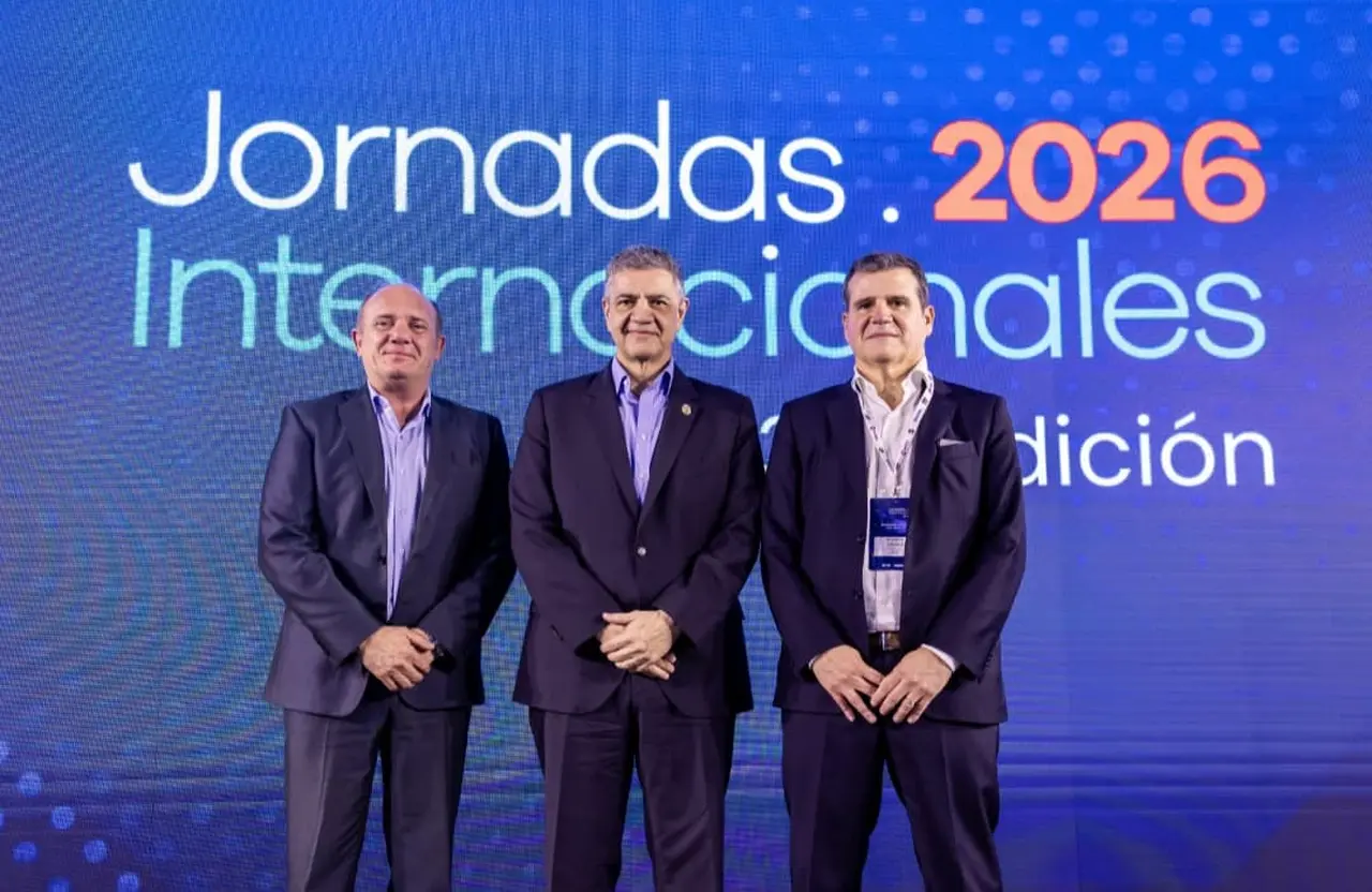 Jorge Macri en evento de telecomunicaciones