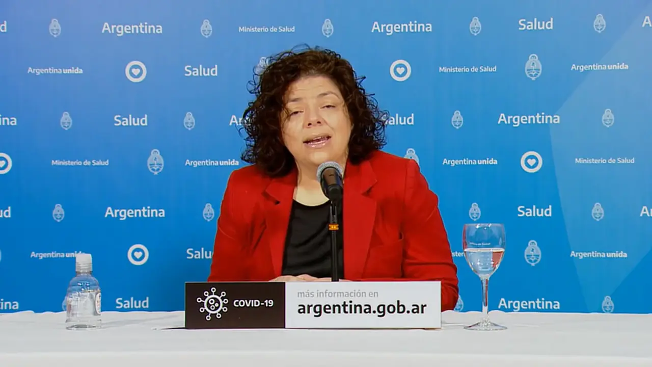La Lic. Carla Vizzotti encabeza el informe diario del ministerio de Salud  al frente del informe todos los días