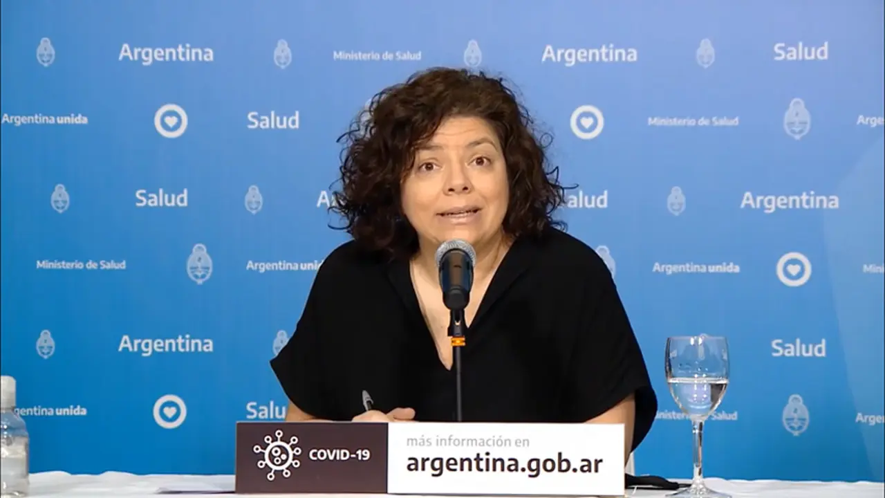 Según el informe de este martes, hay 555 personas internadas en terapia intensiva