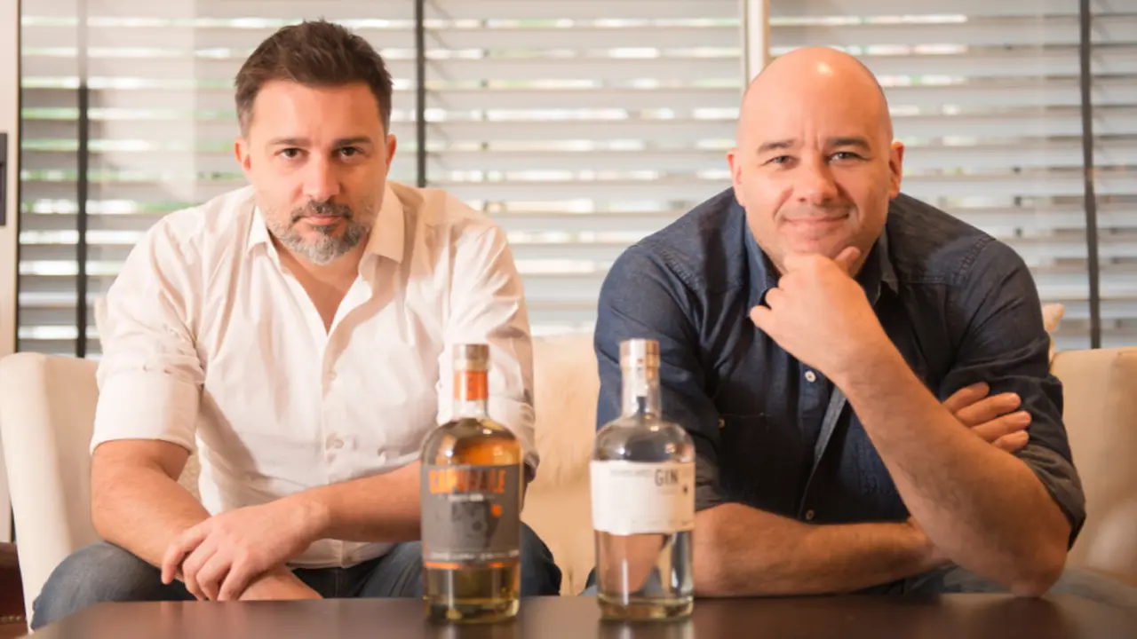 El primer gin tonic tirado del mundo es argentino: quiénes son los emprendedores de Patagonia que lo hicieron