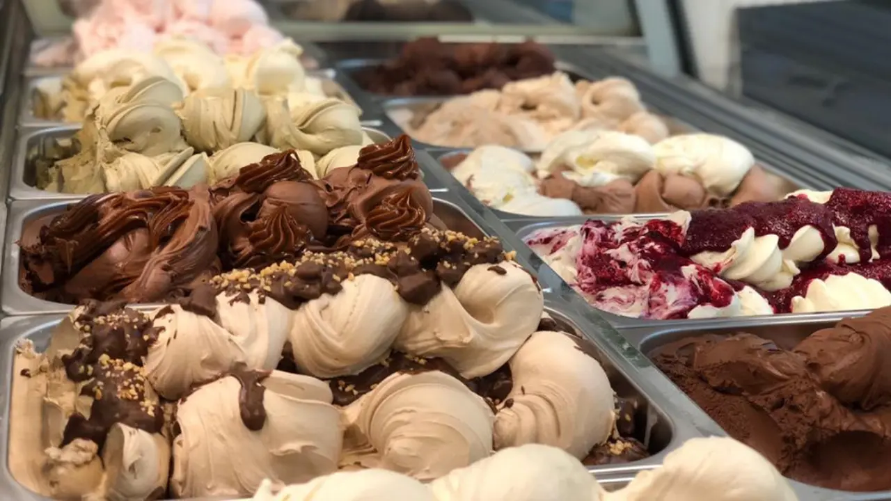 El gusto de super dulce de leche es el más vendido de la tienda