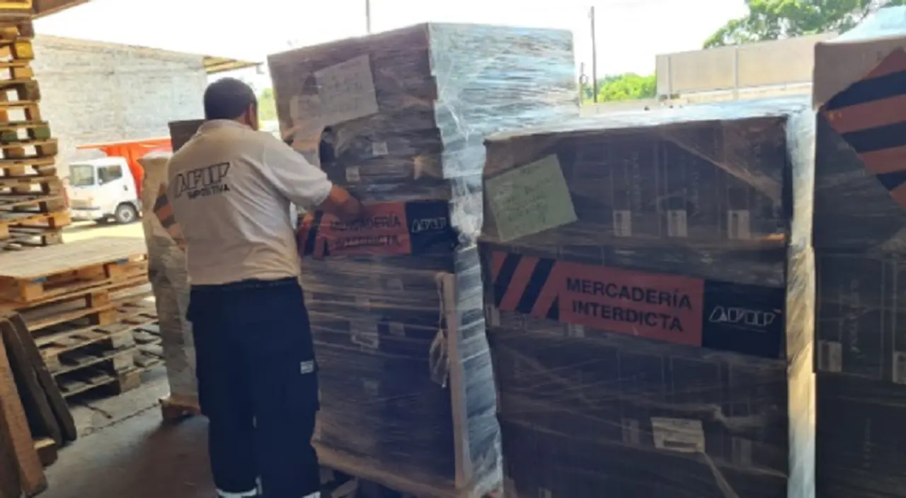 En un operativo en Puerto Iguazú, AFIP